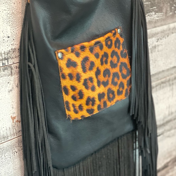Leopard print with fringe crossbody purse with adj strap 10”x13” leather - Picture 7 of 14